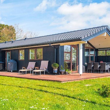 6 Person Holiday Home In R M Lakolk Экстерьер фото