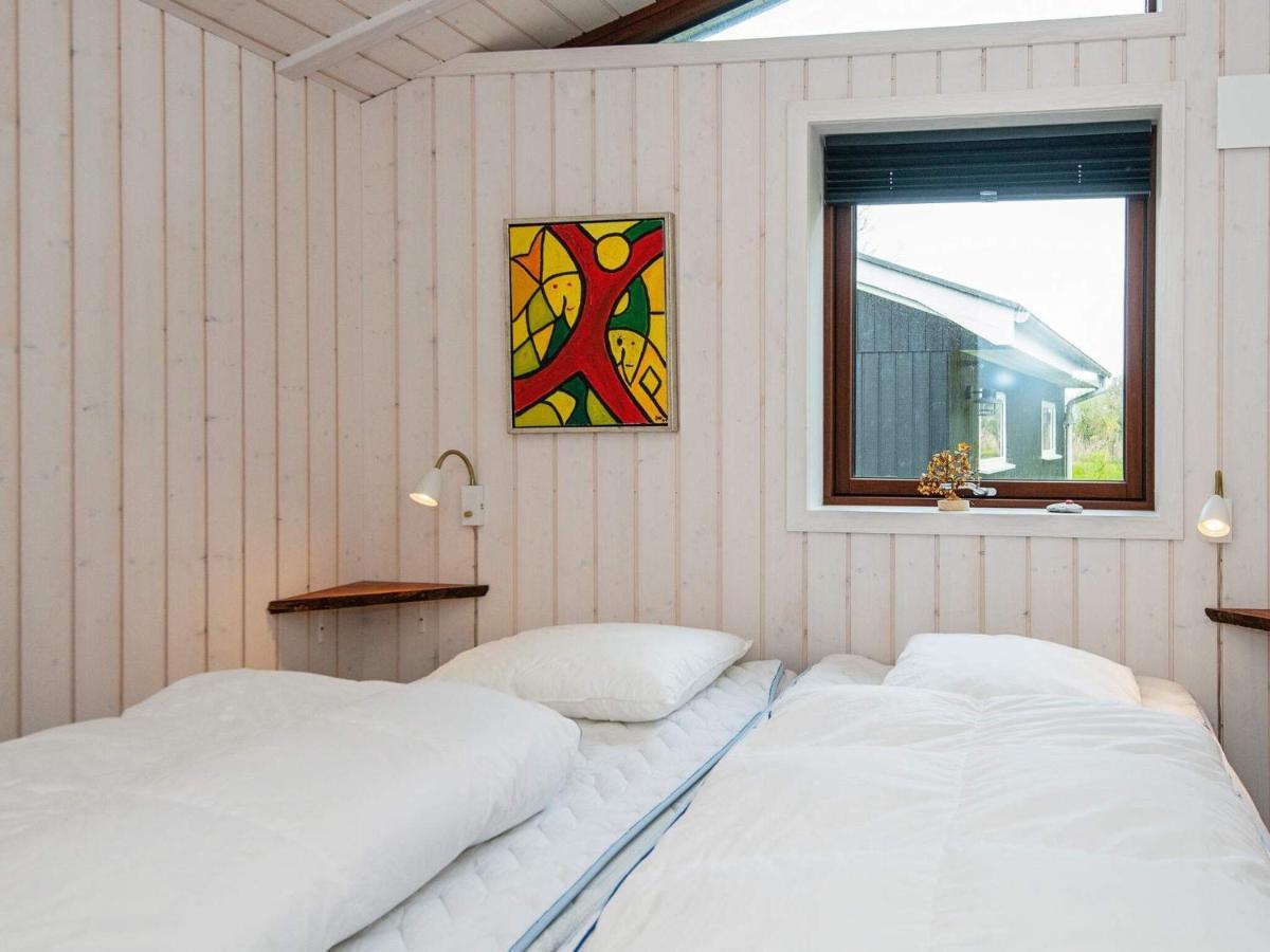 6 Person Holiday Home In R M Lakolk Экстерьер фото